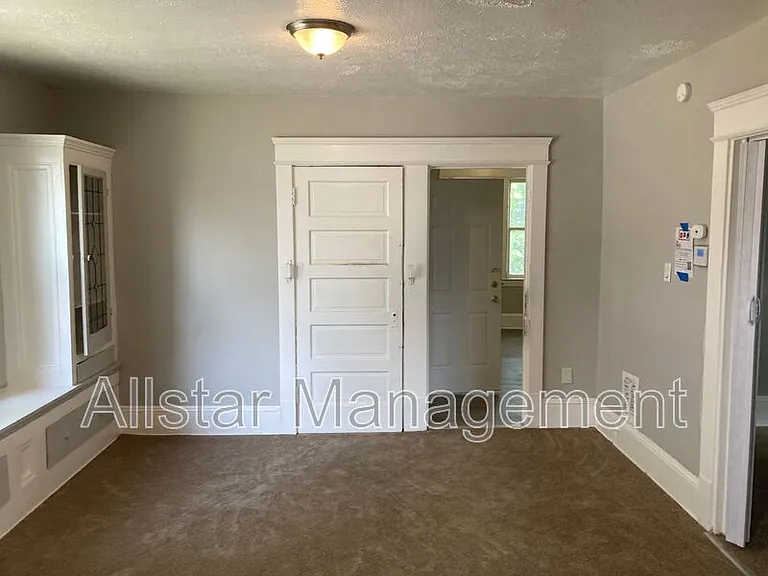 2785 E 117th St #UP — Photo 5