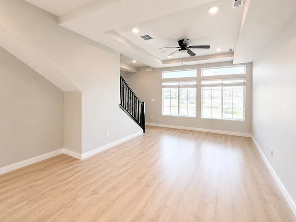 137 E Brushy Canyon St #1, Saratoga Springs, UT 84045