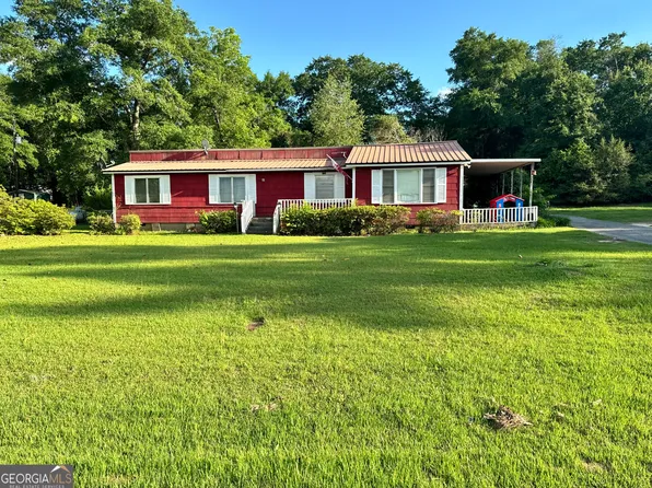 104 Peachtree St, Ideal, GA 31041
