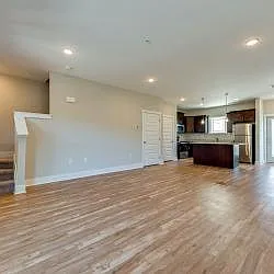 7049 Magnolia Xing — Photo 13