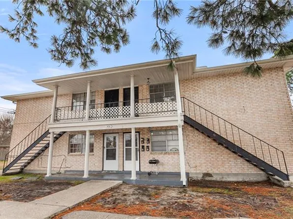 300 Duke Dr, Kenner, LA