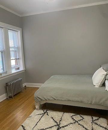 3rd image of 177 N Grove Ave #F