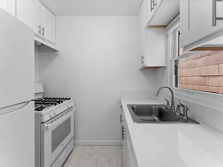 3151 Adams Ave #3 — Photo 1