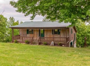 4562 York Landing Rd, Woodlawn, TN 37191