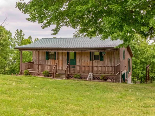 4562 York Landing Rd, Woodlawn, TN 37191