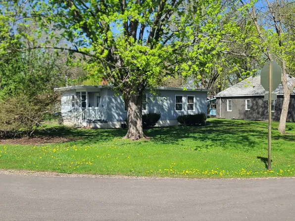 16724 Upper 5th St N, Lakeland, MN 55043