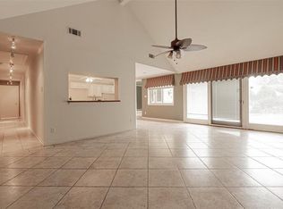 13103 Rincon Dr, Houston, TX 77077