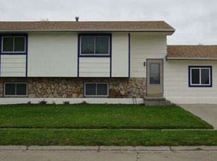 661 Newberry St, Alliance, NE 69301