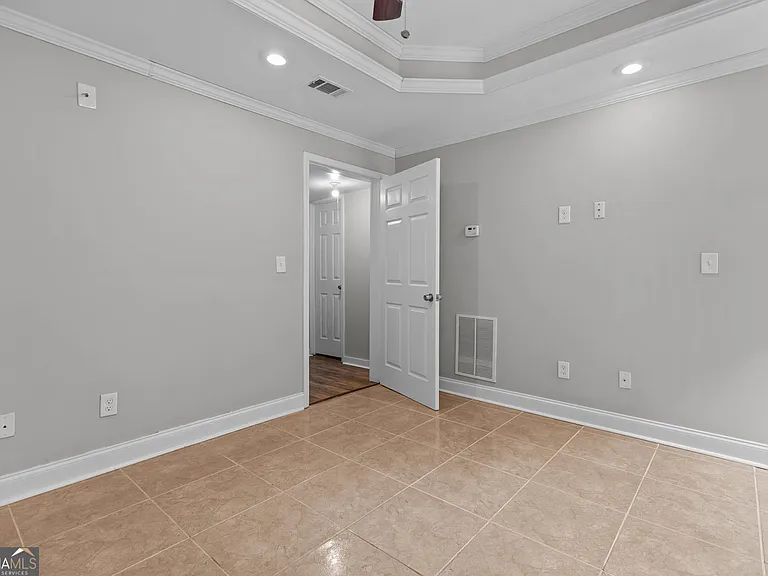 2315 Hiawassee Dr — Photo 43
