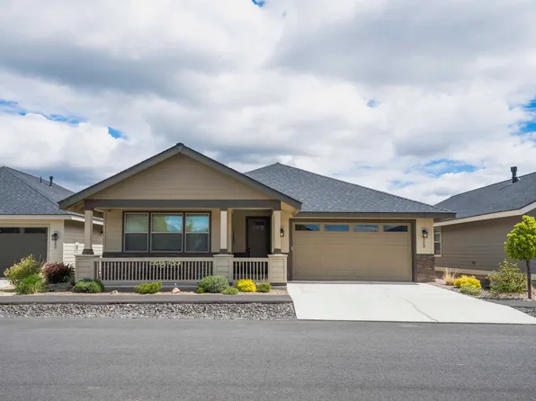2668 NW 25th St, Redmond, OR 97756