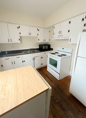 4 Stevenson St Photo 1