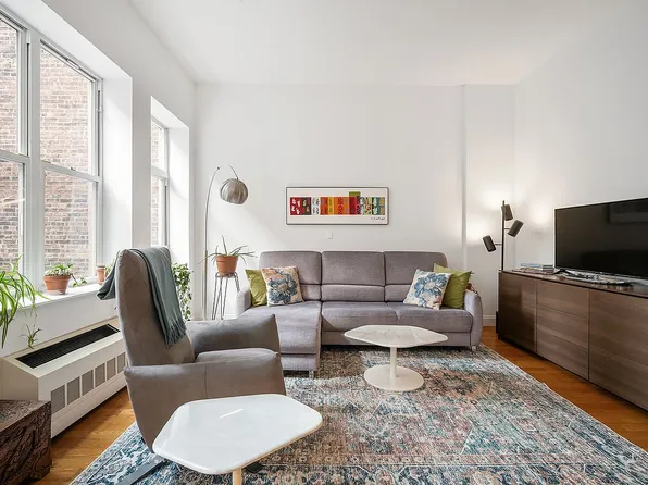 302 W 122nd St APT 1, New York, NY 10027