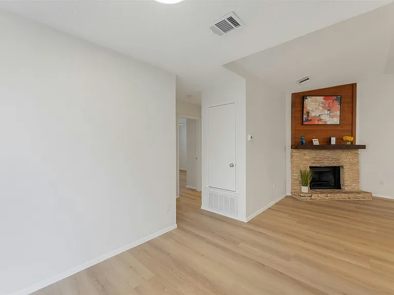 11603 Walnut Ridge Dr #B — Photo 14