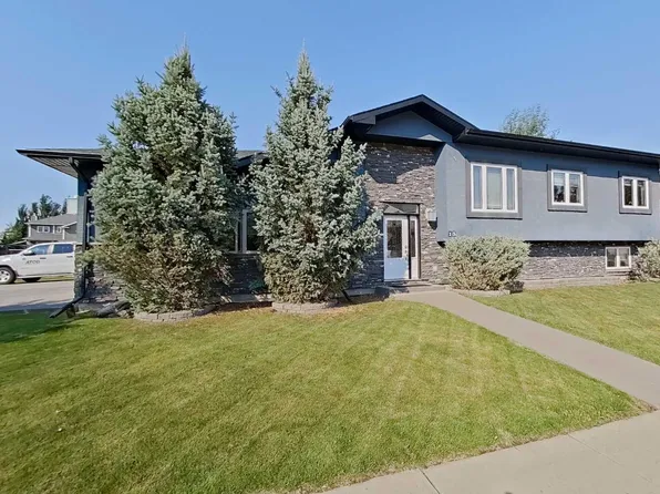 13 Parkdale Way SE, Slave Lake, AB T0G 2A3
