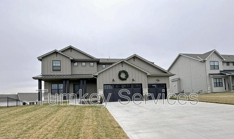 1st image of 13812 S 52nd St