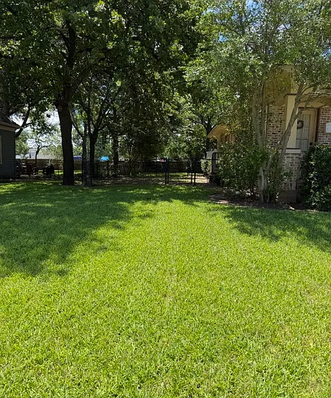 210 W North St #210 — Photo 12