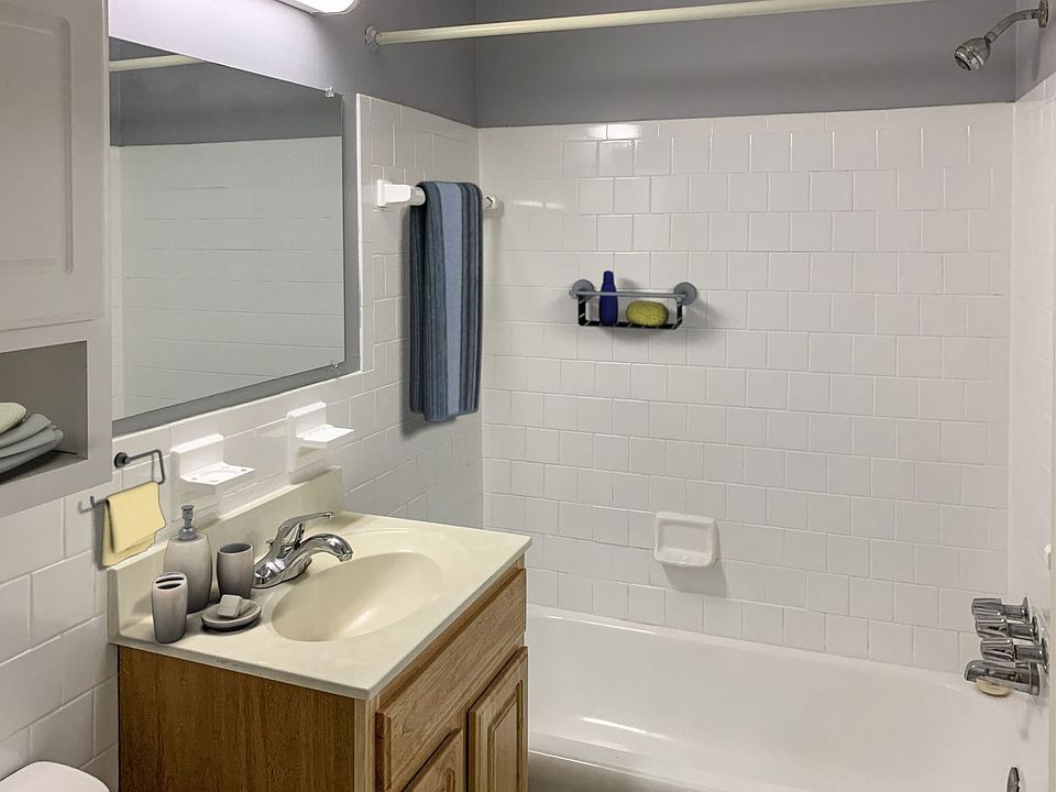 2nd image of 7903 Indian Head Hwy APT 412