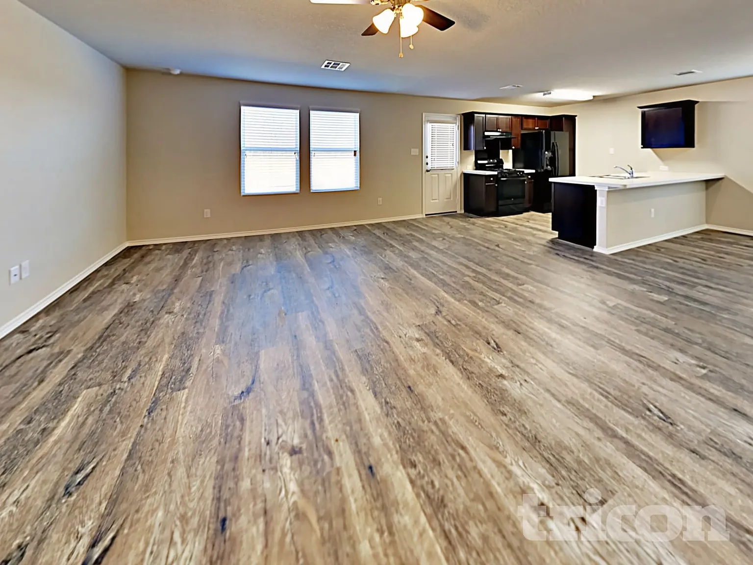 5202 Everett Loop Converse TX — Photo 4