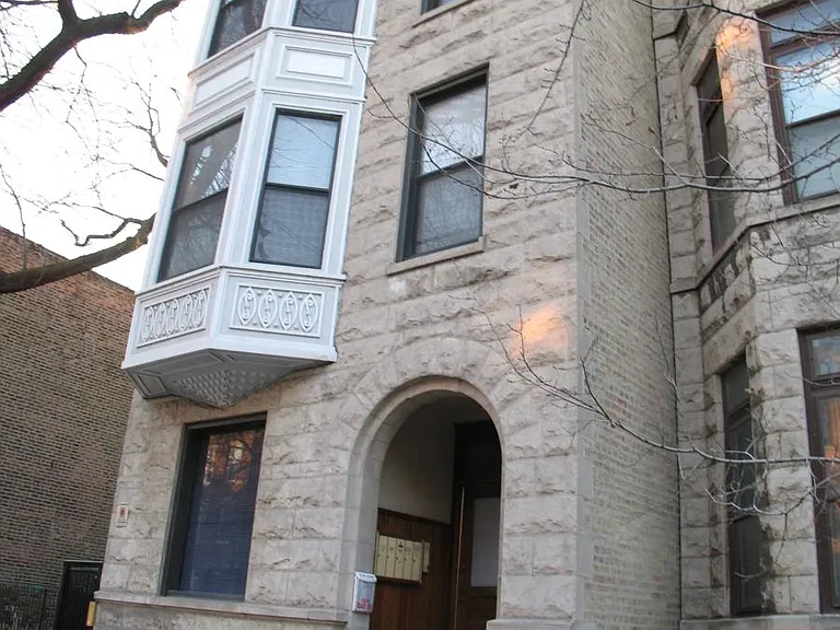1936 N Sheffield Ave #2R — Photo 9
