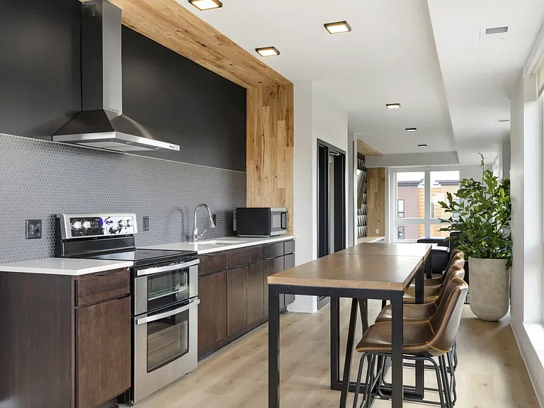 Trademark Apartments — Photo 16