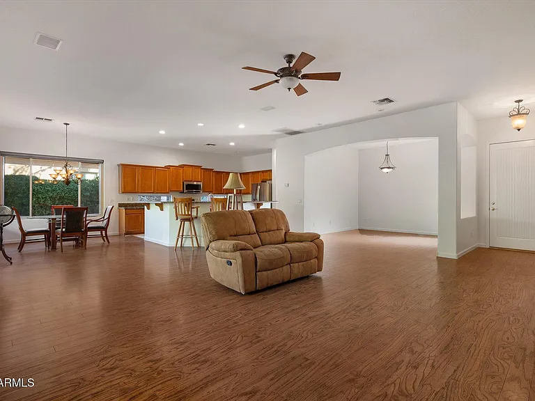 4018 E Harrison St — Photo 20