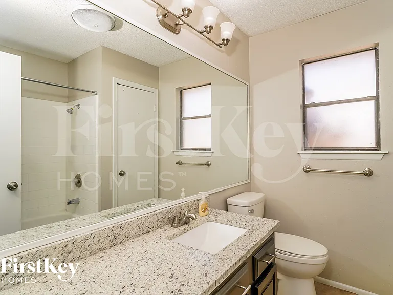 1702 Jay Schellman St — Photo 13