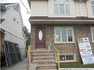 94 Mill Rd, Staten Island, NY 10306