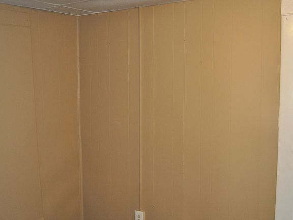 4th image of 716 N 24th St
