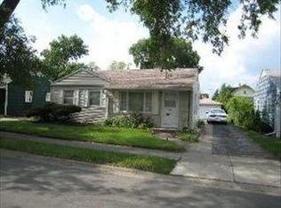 8542 45th St, Lyons, IL 60534