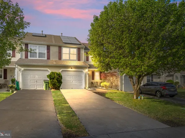 20 Brandywine Ct, Egg Harbor Township, NJ 08234