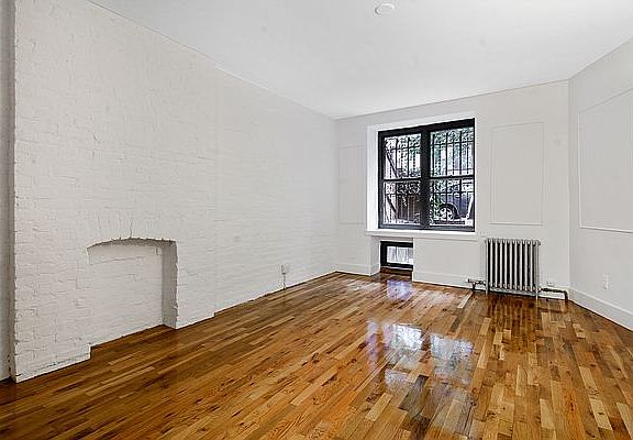 2nd image of 533 W 149th St APT 1