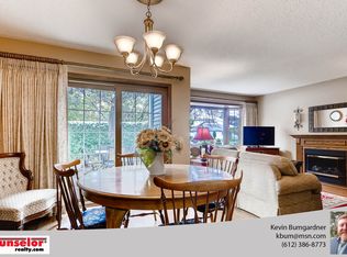 240 Maureen Ln NE, Columbia Heights, MN 55421