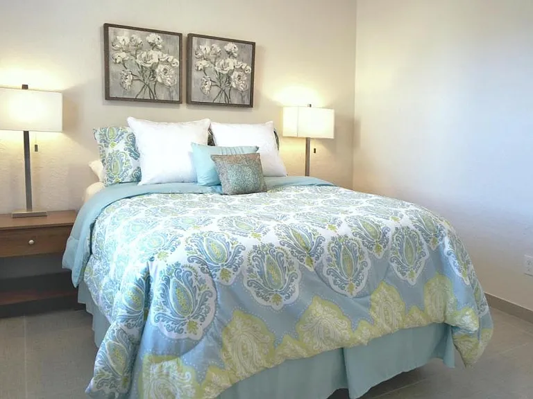 1071 Meadowlark Ct SE — Photo 18