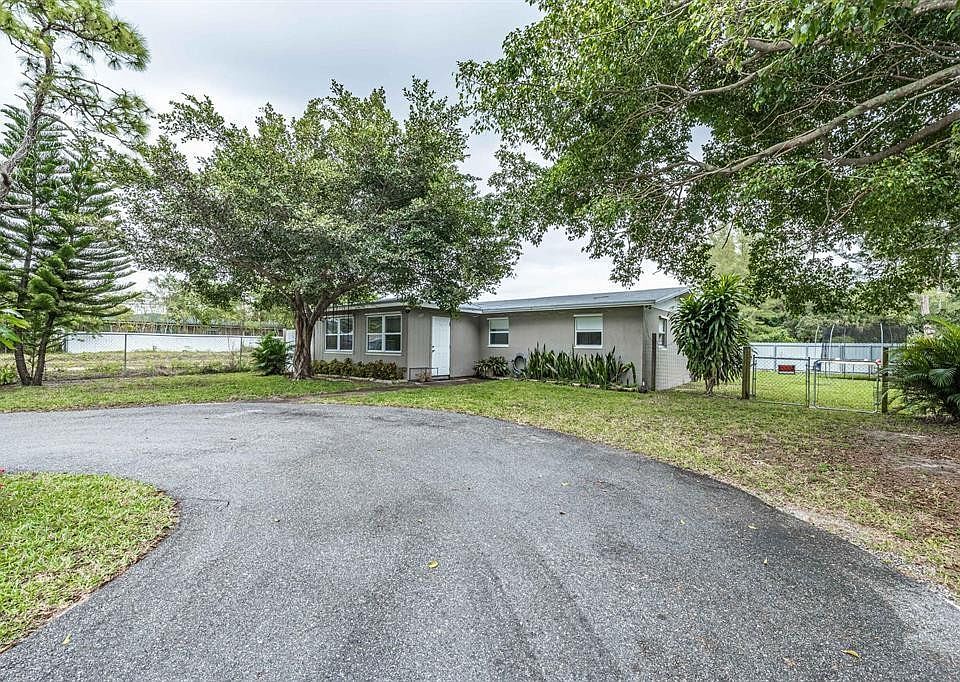 1st image of 480 Caroline Avenue