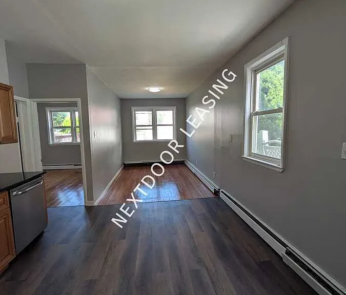 83 W 47th St #2M — Photo 4