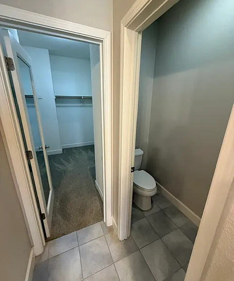 492 Calabria Pl — Photo 18