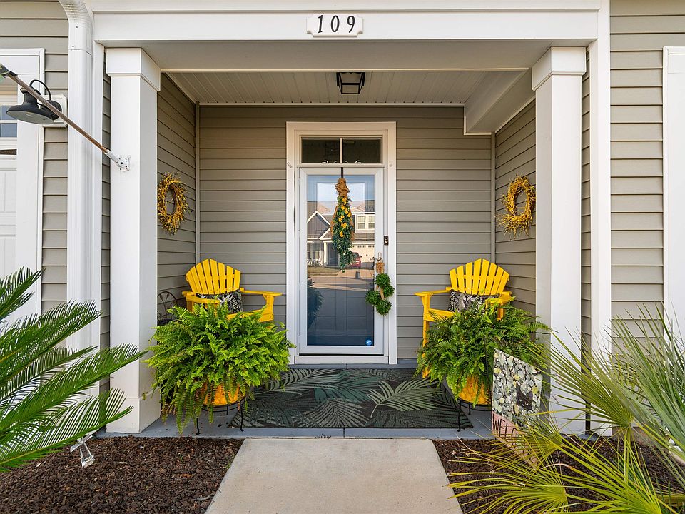 1st image of 109 Goldenrod Circle #C
