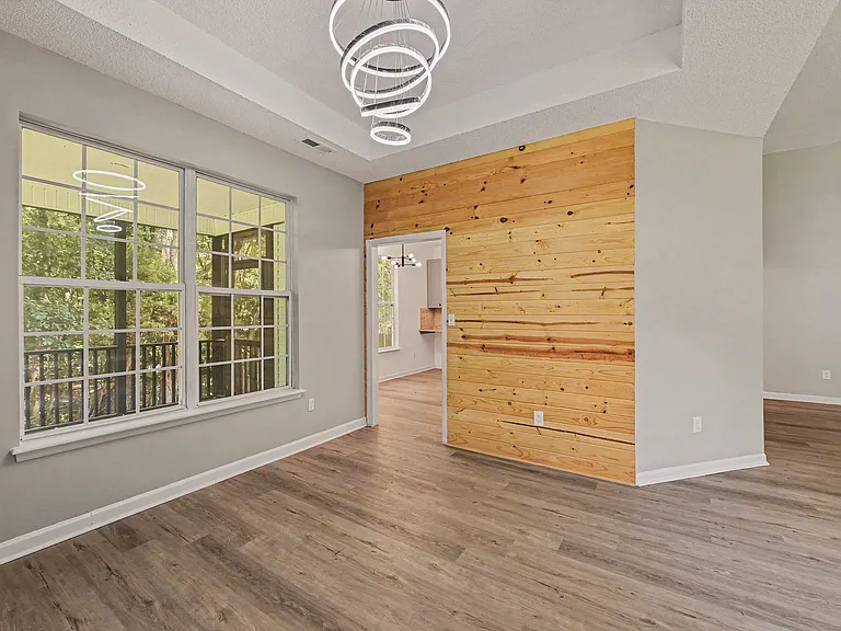1854 Oleander Ct — Photo 8