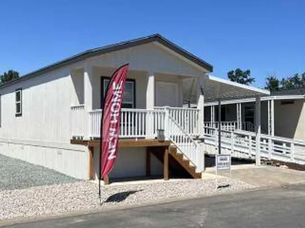 3555 S Pacific Hwy Space 184, Medford, OR 97501