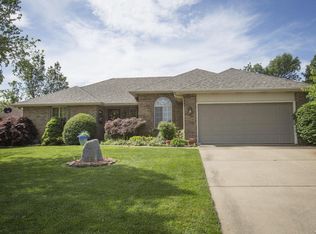 3946 W Cardinal St, Springfield, MO 65810