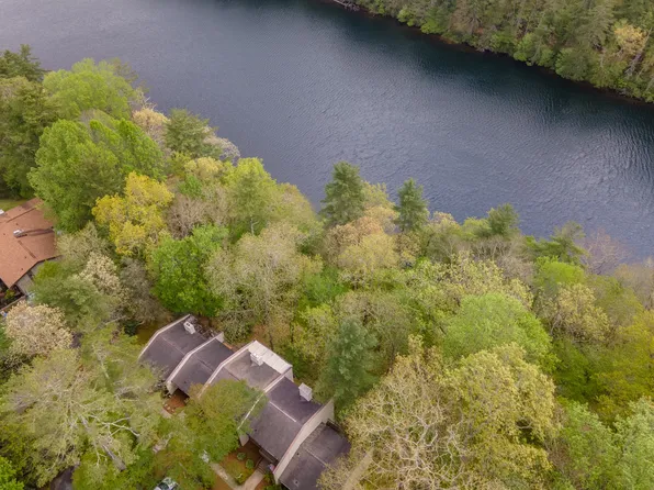 151 Overlook Road #B, Sapphire, NC 28774