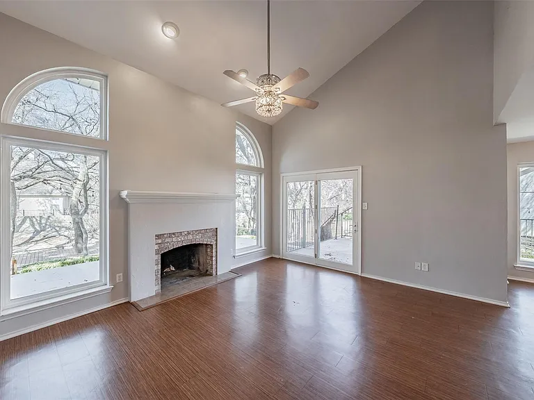 4218 Mojave Dr — Photo 4