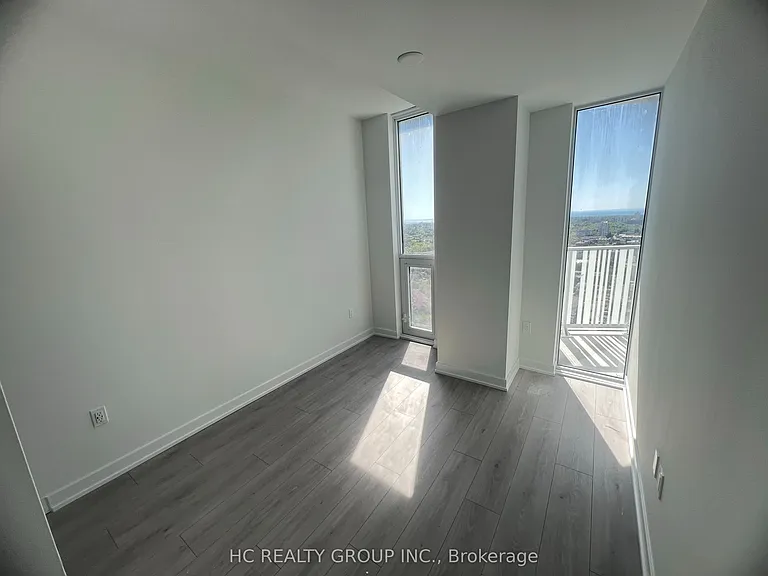 1 Fairview Rd E #2502 — Photo 3