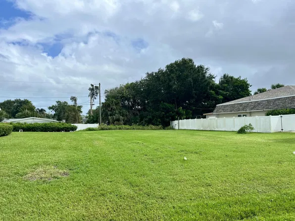1270 29TH Avenue, Vero Beach, FL 32960