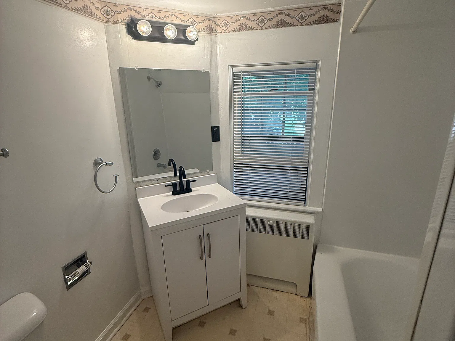 1 bed, $750 — Photo 4