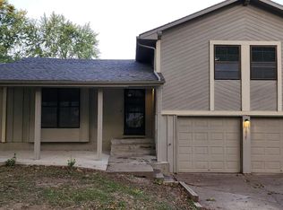 1017 SW 15th St, Blue Springs, MO 64015