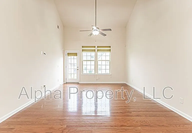 106 Middleby Way — Photo 10