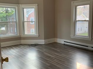 10 Myrtle St APT B, Rochester, NH 03867