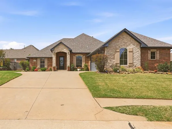 3117 Ash Grove Rd, Edmond, OK 73003