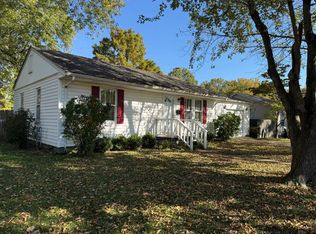 513 Brooklane St, Metropolis, IL 62960